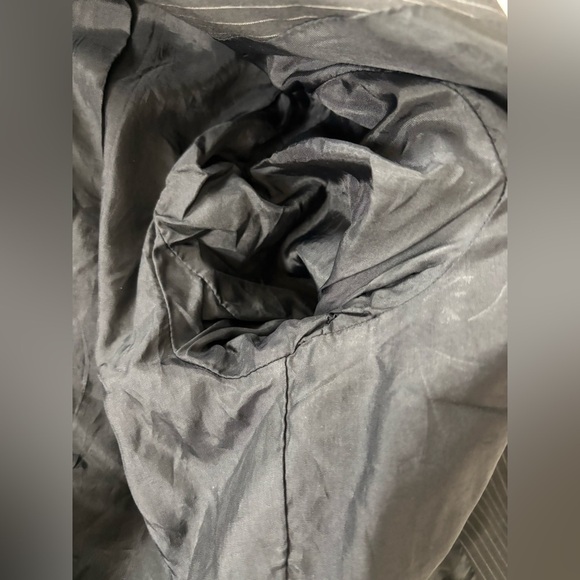 Bebe Vintage Blazer Black Pinstripe size 8 Cropped - Picture 12 of 15